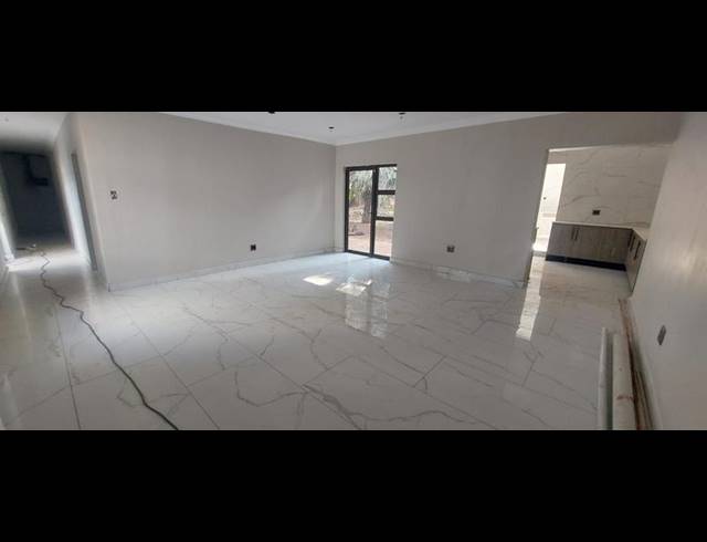 3 BEDROOM PROPERTY TO RENT IN DIE WILGERS
